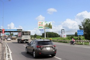 Một 