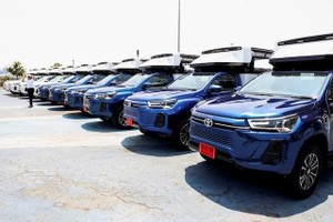 Xe bán tải điện Toyota Hilux Revo. Ảnh: Reuters 