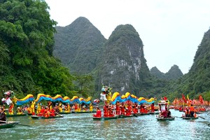 Lễ hội Tràng An 2025 - Di sản ngàn năm hồn thiêng sông núi 