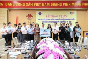 Nửa triệu liều vắc xin sởi từ Tiêm chủng Long Châu sẽ nhanh chóng được Bộ Y tế phân bổ đến các địa phương chưa đạt tỷ lệ tiêm phòng