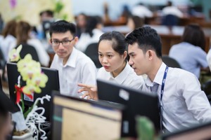 Nhiều nhà Kl99ok phiên bản mới có tâm lý phòng thủ trước kỳ nghỉ dài, nhưng kỳ vọng thị trường sau đó sẽ khởi sắc nhờ hệ thống KRX đi vào vận hành