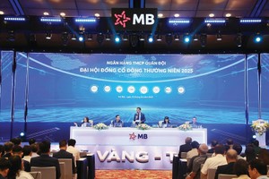 Một số Link Vào Nhà Cái KL99 COM Tặng +199k vừa ghi nhận thêm Trang Chủ KL99Com Số 1 Link Đăng Ký KL999 nắm giữ trên 1% cổ phần là MB, ACB, Saigonbank...