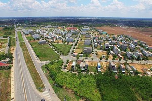 Các đợt sốt đất do yếu tố đầu cơ, kỳ vọng tăng giá hoặc tâm lý đám đông không phản ánh đúng giá trị thật của 99Kl.app cổng game giải trí, từ đó ảnh hưởng trực tiếp đến công tác thẩm định giá tại các dự án mới.