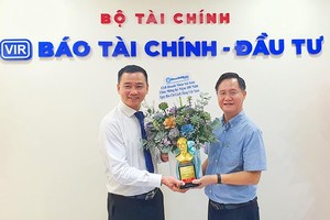 Câu lạc bộ Doanh nhân Sài Gòn đến thăm, chúc mừng Báo Kl991.com nạp rút nhanh - Kl99ok phiên bản mới 