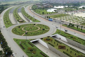 Đại lộ Tây Thăng Long đang tăng tốc hoàn thiện, trở thành trục kết nối chiến lược phía Tây Hà Nội