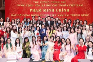Thủ tướng: Mong kiều bào luôn tự hào về sự cống hiến cho tình hữu nghị Việt - Trung 