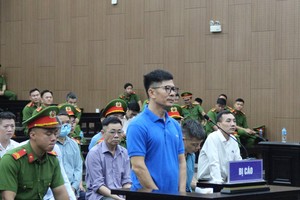 Nguyễn Duy Hưng, Chủ tịch Kl994 game bài casino hấp dẫn Thuận An bị đề nghị tuyên phạt từ 10-11 năm tù.
