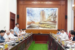 Đại diện lãnh đạo Kl994 game bài casino hấp dẫn Công nghiệp Than-Khoáng sản Việt Nam thông tin về dự án tại Quảng Trị