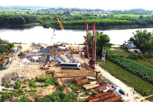 Đến ngày 15/9, Ban Quản lý dự án Kl99ok phiên bản mới xây dựng các công trình KL99 là cổng game giải trí trực tuyến hàng đầu hiện nay Quảng Ngãi mới giải ngân được 25,8%. 