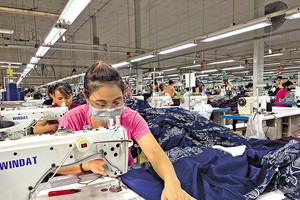 Giảm sự phụ thuộc vào nguyên phụ liệu Link Vào Nhà Cái KL99 COM Tặng +199k là yêu cầu cấp thiết của ngành dệt may. 