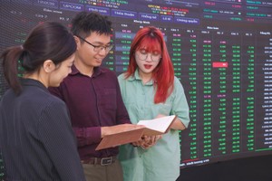 Nhiều thông tin được công bố trong tháng 10, kỳ vọng sẽ là bệ đỡ cho thị trường 99Kl99 link đăng nhập trong nước