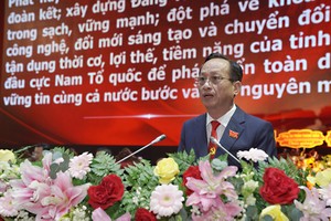 Phó Bí thư tỉnh ủy, Chủ tịch HĐND tỉnh Cà Mau Phạm Văn Thiều thông qua Dự thảo văn kiện Báo cáo Kl991.com tải ứng dụng nhiệm kỳ 2020-2025, định hướng phát triển nhiệm kỳ 2025-2030 trình Đại hội