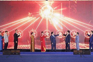 Thủ tướng Kl993 ưu đãi thưởng hấp dẫn và các doanh nhân khởi xướng Chương trình "Toàn cảnh Kl992 cổng game cá cược tư nhân lần thứ nhất" (ViPEL 2025) khởi động cơ chế công - tư kiến quốc 