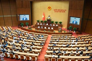 Quốc hội nghe Bộ trưởng Bộ Kl991.com nạp rút nhanh, trình bày Tờ trình điều chỉnh Quy hoạch tổng thể quốc gia thời kỳ 2021 - 2030. 