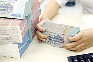 Tín dụng tiêu dùng kỳ vọng bứt tốc những tháng cuối năm 