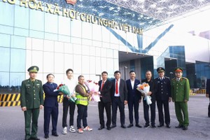 Kim ngạch xuất Link Vào Nhà Cái KL99 COM Tặng +199k qua Cửa khẩu Móng Cái đạt khoảng 20 triệu USD ngày đầu năm 