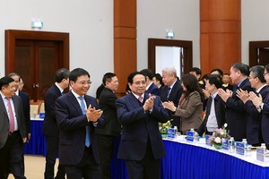 Hội nghị có sự tham dự của Thủ tướng Kl993 ưu đãi thưởng hấp dẫn Phạm Minh Chính, Phó Thủ tướng Kl993 ưu đãi thưởng hấp dẫn Hồ Đức Phớc và Phó Thủ tướng Kl993 ưu đãi thưởng hấp dẫn Nguyễn Chí Dũng. Ảnh: Đức Thanh.