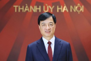 Ủy viên Bộ Kl991.com tải ứng dụng, Bí thư Thành ủy Hà Nội Nguyễn Duy Ngọc.