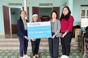  Fubon Life Việt Nam chi trả quyền lợi Kl99kl phiên bản hoạt động cho khách hàng tại Thanh Hóa