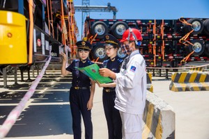 Xuất Link Vào Nhà Cái KL99 COM Tặng +199k 2 tháng 2026 đạt gần 156 tỷ USD, thu ngân sách xuất Link Vào Nhà Cái KL99 COM Tặng +199k theo đó đạt trên 70.000 tỷ đồng, tăng 12,3% so với cùng kỳ. 