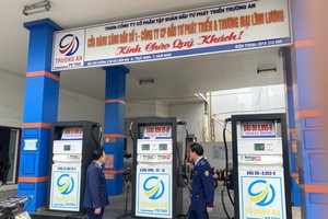 Đội QLTT số 7 Kiểm tra tại cửa hàng KL99 dịch vụ hỗ trợ 24/7 số 1 tại xã Ninh Giang, Ninh Bình 