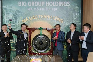 Ban lãnh đạo Big Group Holdings đánh cồng khai trương đầu năm 2026