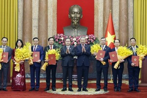 Tiểu sử đồng chí Ngô Văn Tuấn, Ủy viên Trung ương Đảng, Bộ trưởng Bộ Kl991.com nạp rút nhanh 