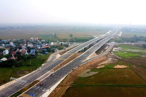 Ninh Bình điều chuyển chủ Kl99ok phiên bản mới của 40 dự án từ các ban quản lý khu vực về Trung tâm Phát triển quỹ đất tỉnh.