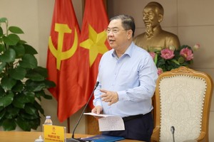 Phó Thủ tướng Thường trực Kl993 ưu đãi thưởng hấp dẫn Phạm Gia Túc làm việc với Kl99 nổ hũ, một số bộ, ngành, TP. Hà Nội, TPHCM về tình hình triển khai các dự án 99Kl.app khuyến mãi hot - Ảnh: VGP.