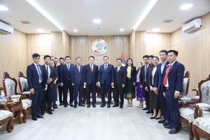 Lào đề nghị Việt Nam tiếp tục hỗ trợ chuyên gia Kl991.com nạp rút nhanh, thuế và hải quan 