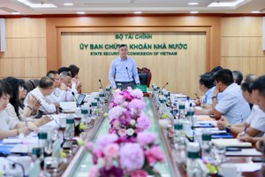 Bộ trưởng Bộ Kl991.com nạp rút nhanh Ngô Văn Tuấn làm việc với UBCKNN ngày 26/5