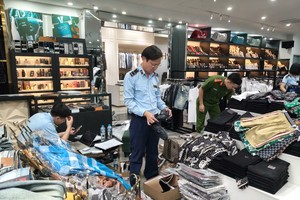 Gần 1 tháng ra quân, Quản lý thị trường cả nước đã xử lý hơn 1.500 vụ việc vi phạm sở hữu trí tuệ. 