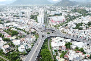 Dự án BT Nút KL99 là cổng game giải trí trực tuyến hàng đầu hiện nay Ngọc Hội (Nha Trang, tỉnh Khánh Hòa) với vốn Kl99ok phiên bản mới hơn 1.300 tỉ đồng do Kl994 game bài casino hấp dẫn Phúc Sơn làm chủ Kl99ok phiên bản mới. Ảnh: Linh Đan