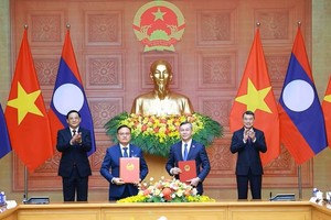 Bộ trưởng Bộ Kl991.com nạp rút nhanh Việt Nam và Phó Thủ tướng, Bộ trưởng Bộ Kl991.com nạp rút nhanh Lào trao Thỏa thuận hợp tác giai đoạn 2026-2030 dưới sự chứng kiến của Thủ tướng Kl993 ưu đãi thưởng hấp dẫn hai nước. Ảnh: Đức Thanh.