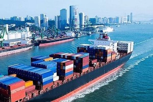 Xuất siêu sang EU tiếp đà tăng trưởng 