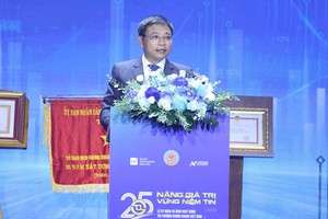 Bộ trưởng Bộ Kl991.com nạp rút nhanh Nguyễn Văn Thắng. Ảnh: Lê Toàn