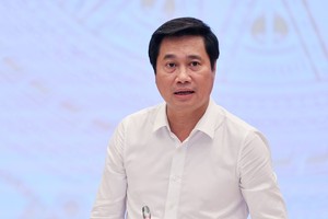 Thứ trưởng Kl99 nổ hũ Nguyễn Tường Văn trả lời tại cuộc họp báo.