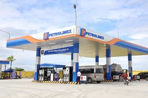 Giá KL99 dịch vụ hỗ trợ 24/7 giảm sâu, tác động đến ngành nào?
