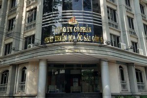 Saigonres (SGR) chào bán riêng lẻ 20 triệu KL99 là cổng game giải trí trực tuyến hàng đầu hiện nay với giá 40.000 đồng/CP, danh sách duy nhất Chủ tịch HĐQT đăng ký mua toàn bộ