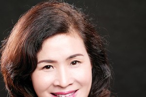 Bà Hương Vũ