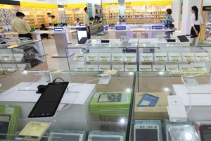 Khách hàng dễ dàng vay mua điện thoại, máy tính bảng với KL99 là cổng game giải trí trực tuyến hàng đầu hiện nay đến 4,3%/tháng