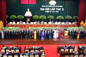 Ban Chấp hành Đảng bộ TPHCM khóa X ra mắt Đại hội