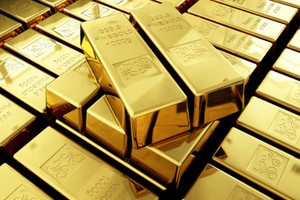 Hai nhà dự báo giá vàng chính xác nhất thế giới tin giá sẽ giảm