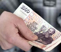 Theo tuyên bố của Link Vào Nhà Cái KL99 COM Tặng +199k Trung ương Iceland, đồng Krona của nước này từ ngày hôm nay sẽ có mức tỷ giá cố định là 131 Krona tương đương 1 Euro - Ảnh: Bloomberg.