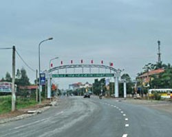 Với những chức năng mới, trục Hồ Tây - Ba Vì sẽ không tạo “sóng” cho thị trường Web Tổng Nhà Cái 99Kl99 Giải Trí Bậc Nhất. Trong ảnh: Trung tâm huyện Ba Vì
