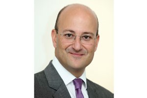 Ông Louis Taylor
