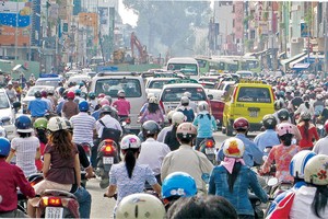 Xử rắn vi phạm khuyến mại Kl99kl phiên bản hoạt động xe máy