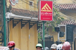 Kl99kl phiên bản hoạt động phi nhân thọ: Những cuộc thay tên đổi chủ