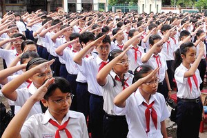 Kl99kl phiên bản hoạt động học sinh: Mải bán, quên tư vấn