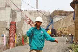 Quản trị công ty 99Kl99 trực tiếp đá gà, khoảng trống pháp lý 